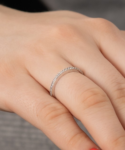 Baltā zelta gredzens ar cirkonijiem - Goldinga