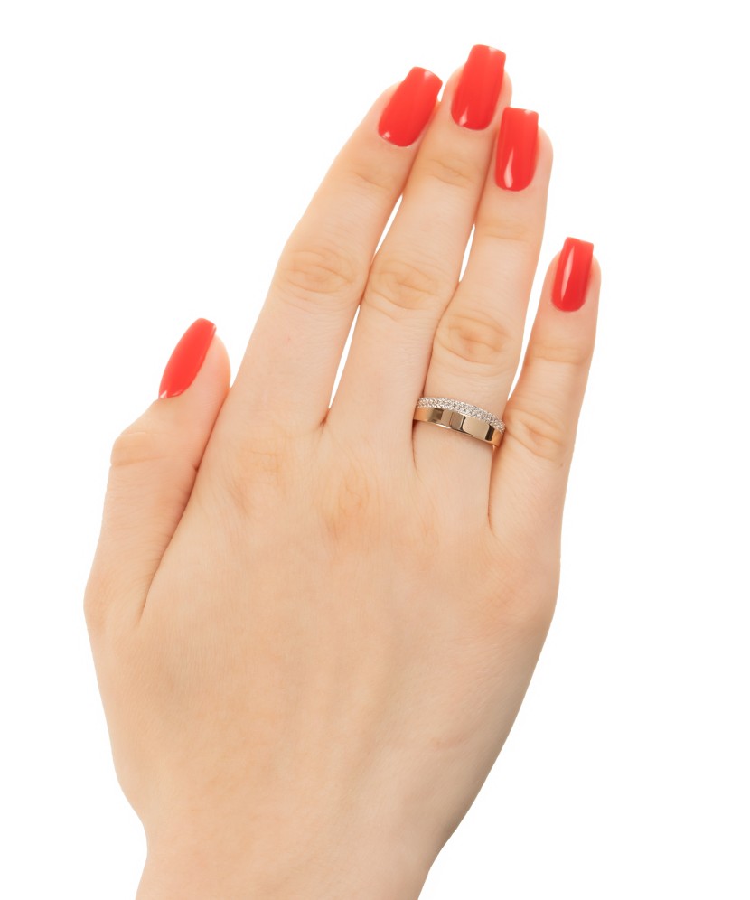 Zelta gredzens ar cirkonijiem