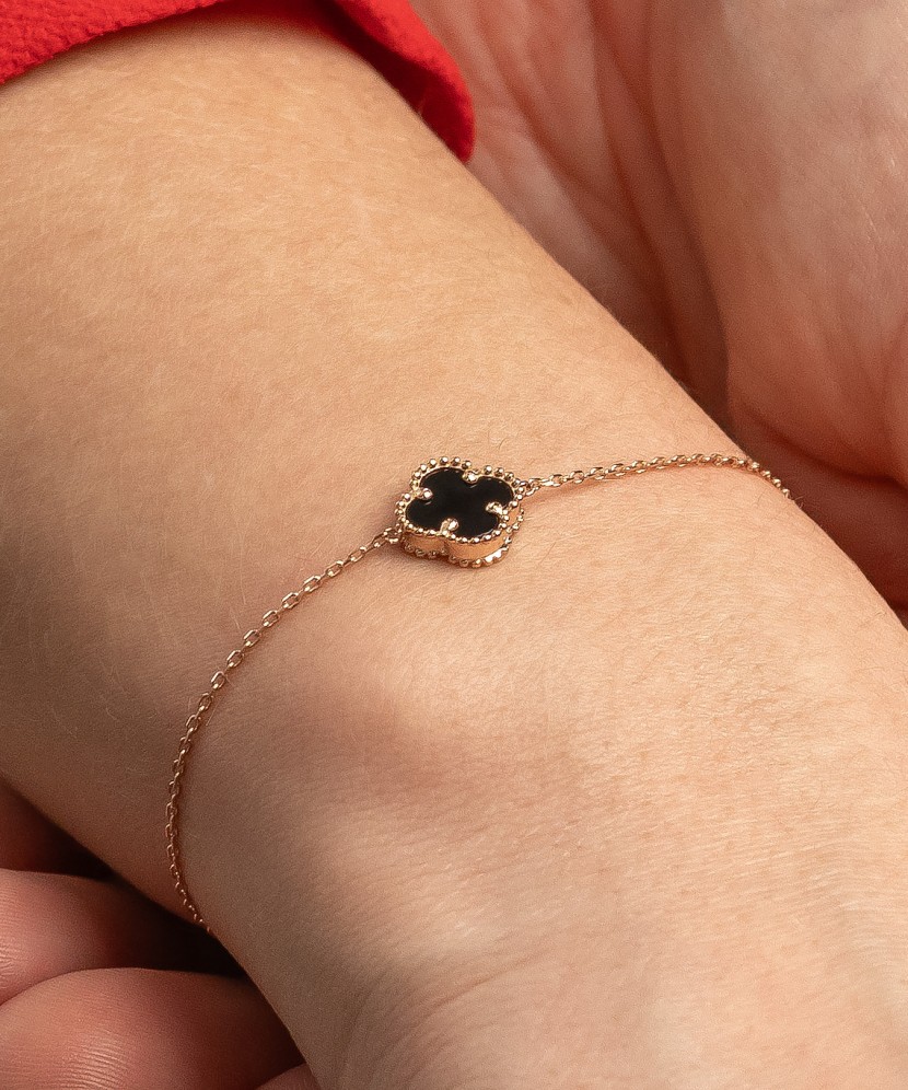 Zelta rokassprādze ar emalju