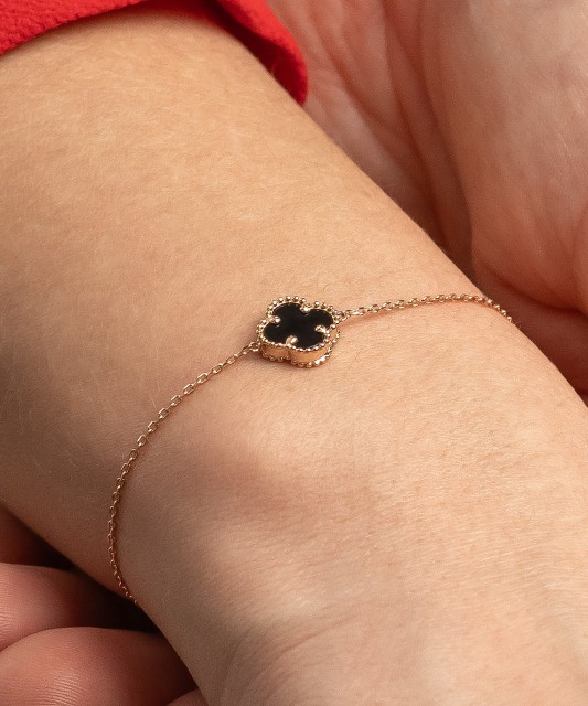 Zelta rokassprādze ar emalju