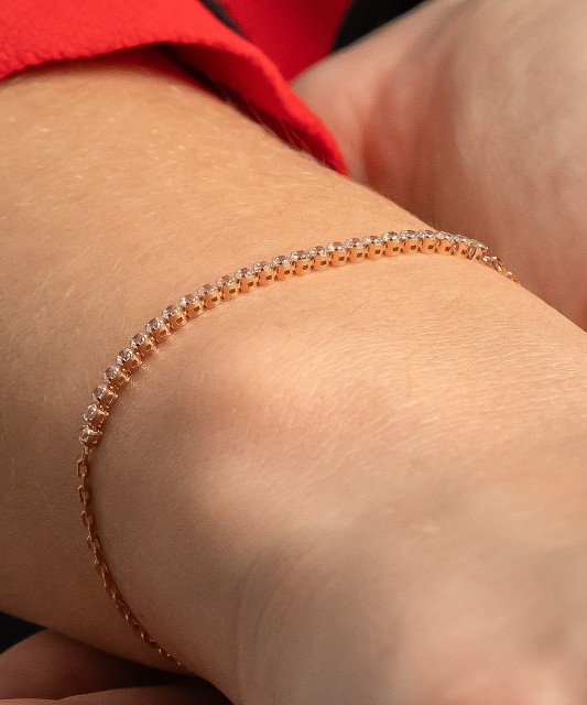 Zelta rokassprādze ar cirkonijiem