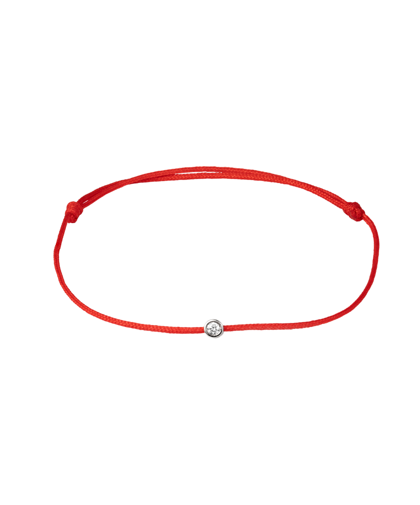 Браслет из красной нити с подвеской из белого золота и бриллиантами 0.03ct