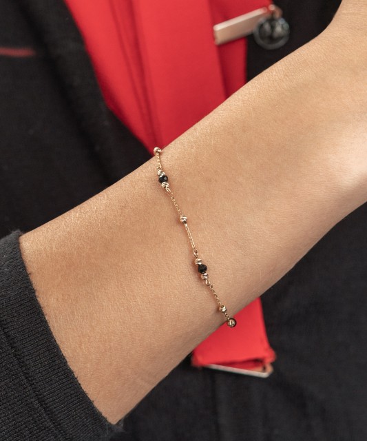 Золотой браслет со шпинелью