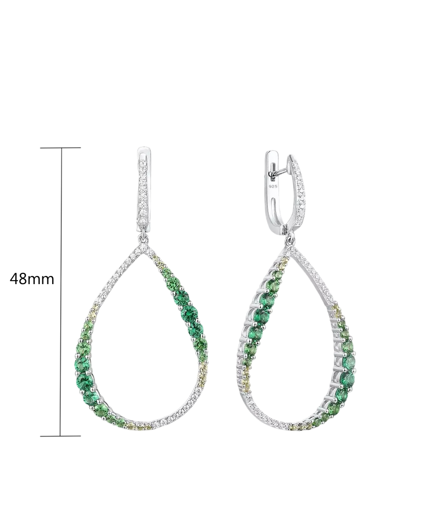 Sudraba auskari ar spineļiem un cirkoniem