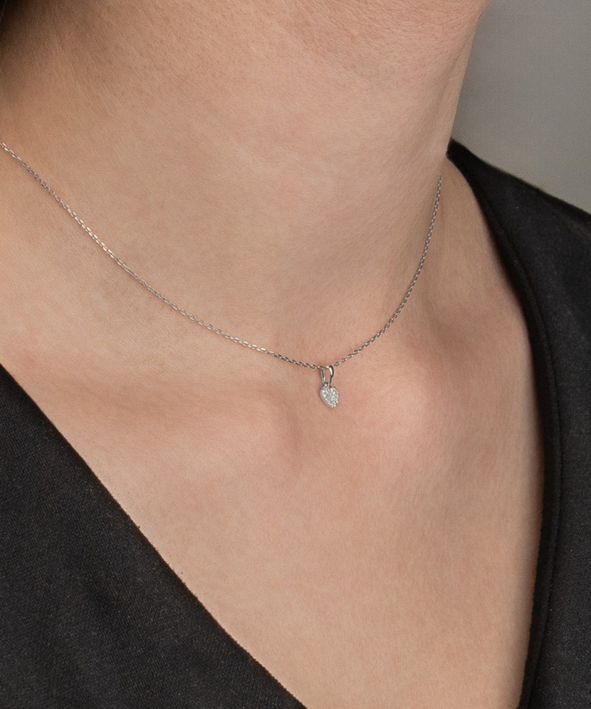 Balto aukso pakabukas su deimantais "Širdelė" - Goldinga