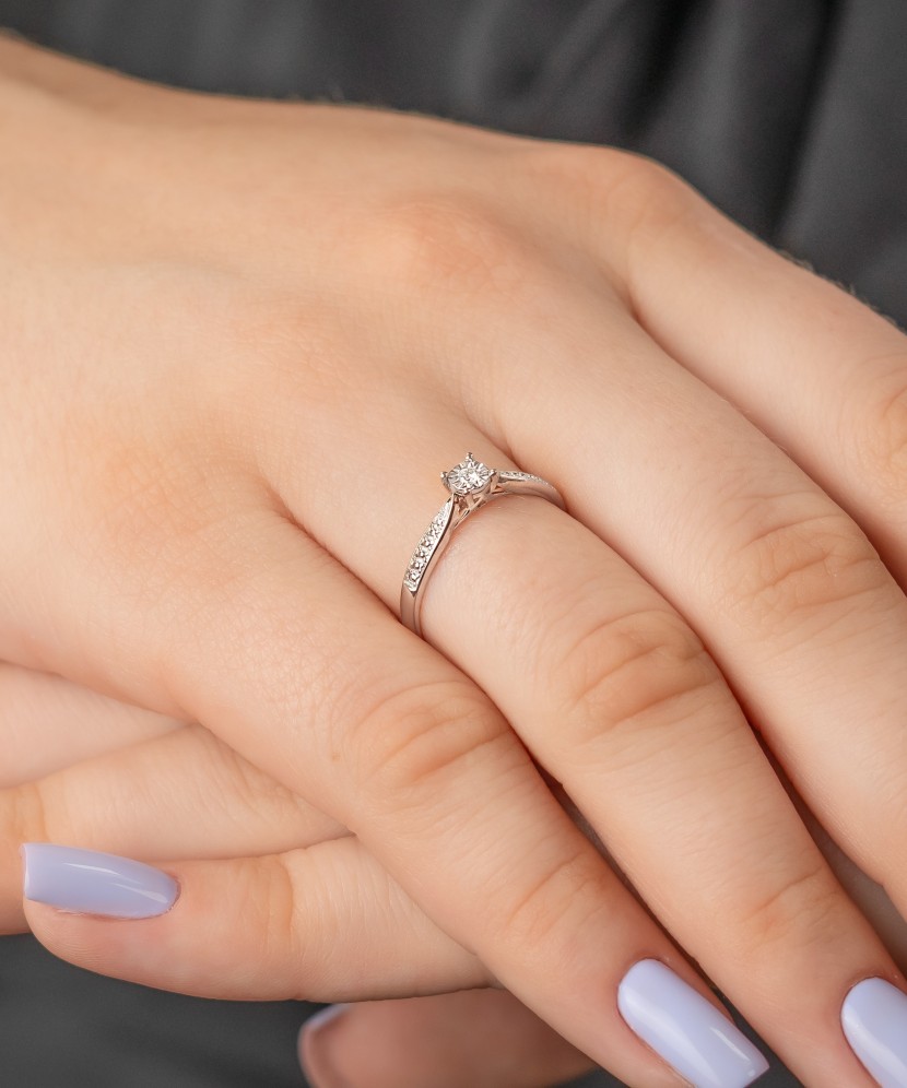 Baltā zelta gredzens ar dimantiem - Goldinga