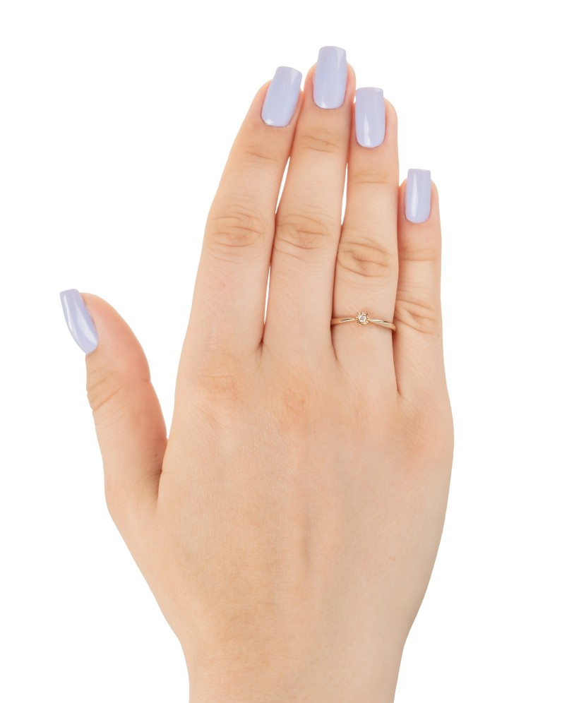 Auksinis žiedas su briliantu - Goldinga