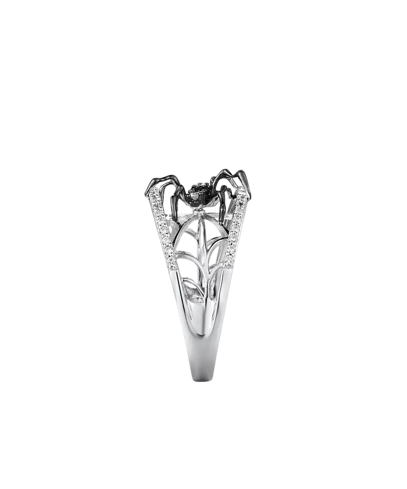 Sudraba gredzens ar cirkonijiemun špineļiem "zirneklis"