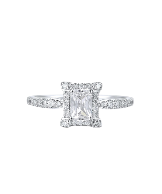 Кольцо из серебра с фианитами