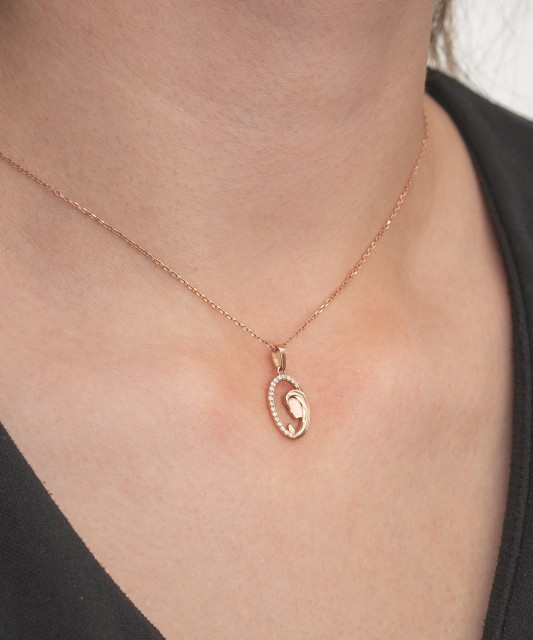 Zelta piekariņš ar cirkonijiem