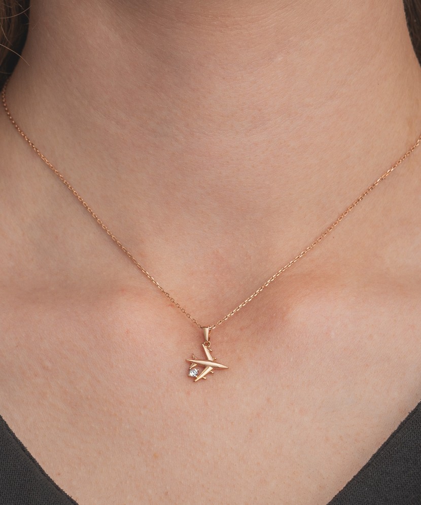 Zelta piekariņš ar cirkonijiem