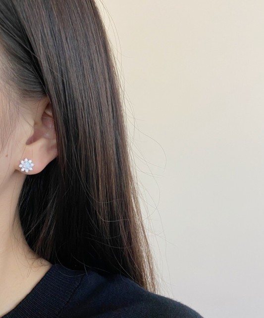 Sudraba auskari ar opālu un cirkonijiem