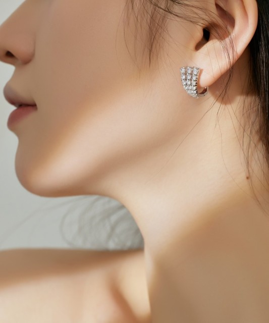 Sudraba auskari ar cirkonijiem