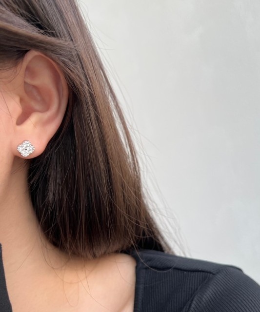 Серьги из серебра с цирконами