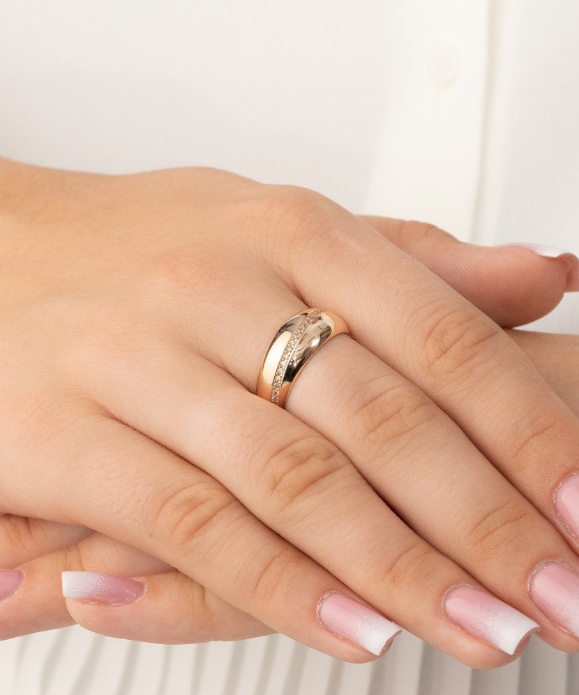 Zelta gredzens ar cirkonijiem