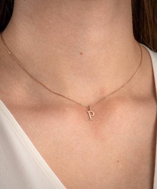 Золотой кулон с бриллиантом, буква P