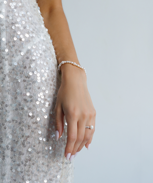 Pērļu rokassprādze ar sudrabu