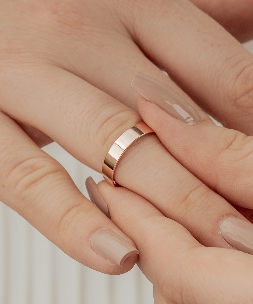 Zelta kāzu gredzens 4mm ar komfortu