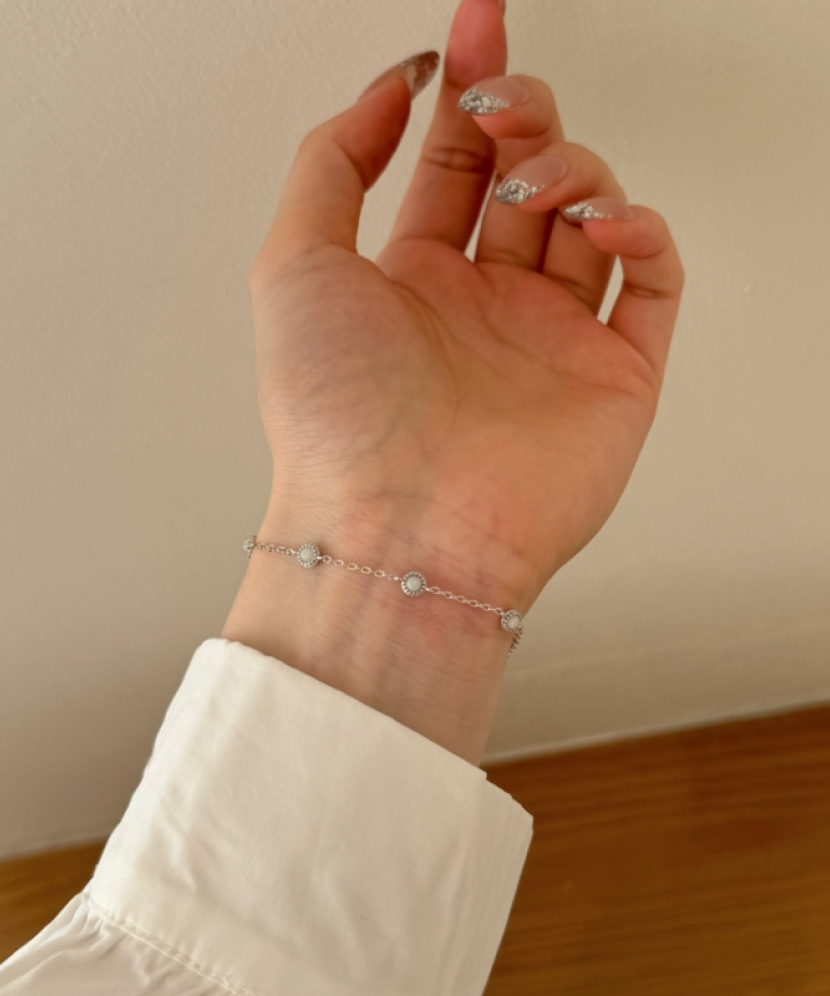 Браслет из стерлингового серебра с опалом