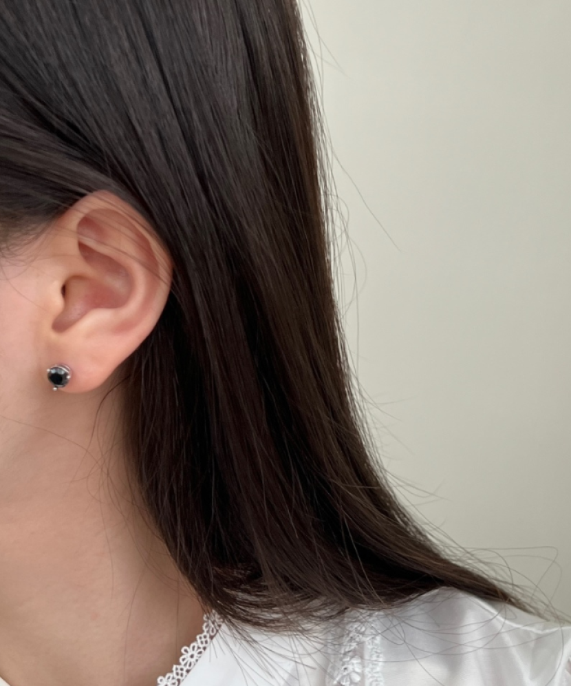 Серьги из серебра с цирконами 6mm