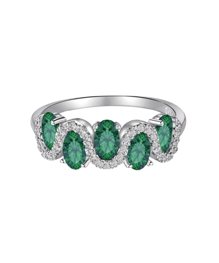 Серебряное кольцо с цирконами