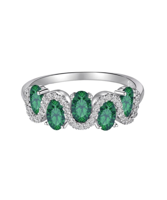 Sudraba gredzens ar cirkonijiem