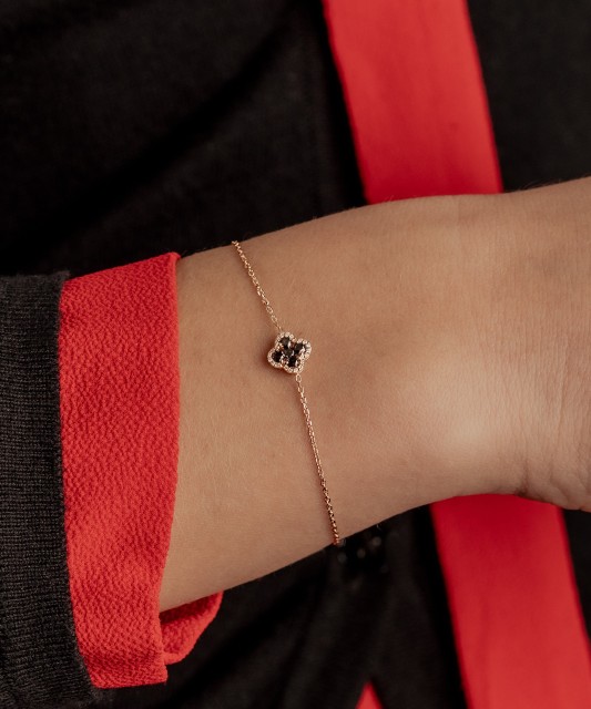 Золотой браслет с черными бриллиантами