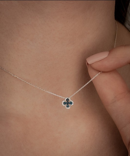 Цепочка из белого золота с лондонскими топазами и бриллиантами