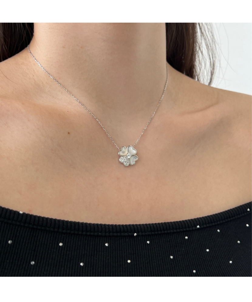 Sudraba ķēdīte ar cirkoniem un perlamutru