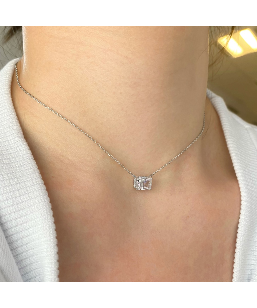 Серебряная цепочка с подвеской из циркона