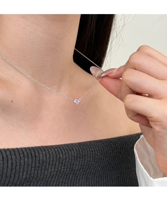 Серебряная цепочка с подвеской из циркона