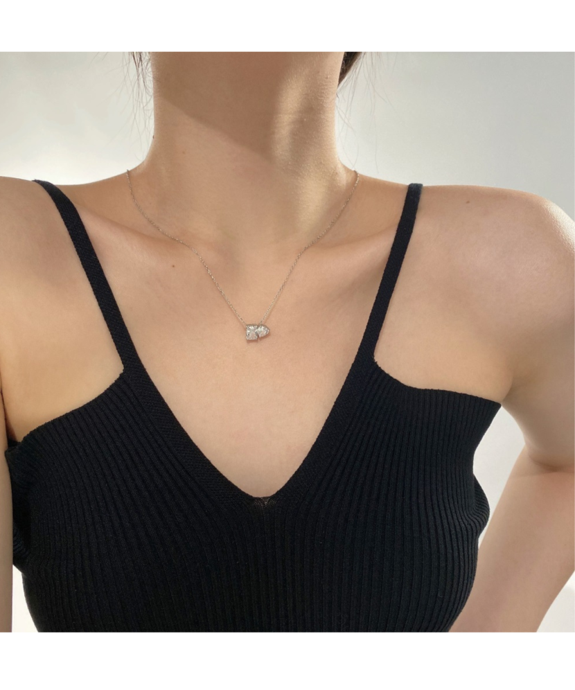 Серебряная цепочка с подвеской из циркона