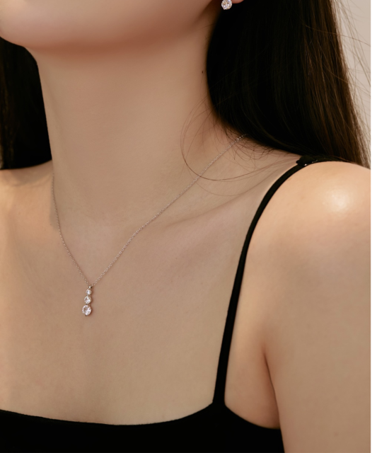 Sudraba auskari ar cirkonijiem