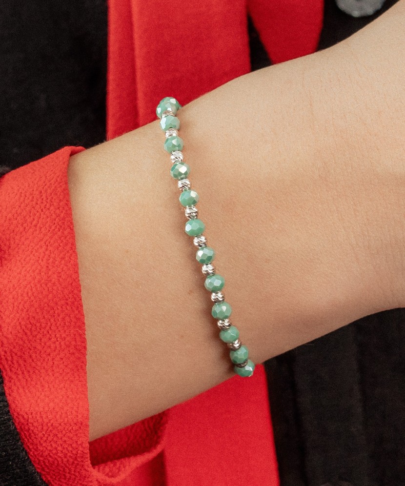 Браслет из черной нити с серебром и ониксом