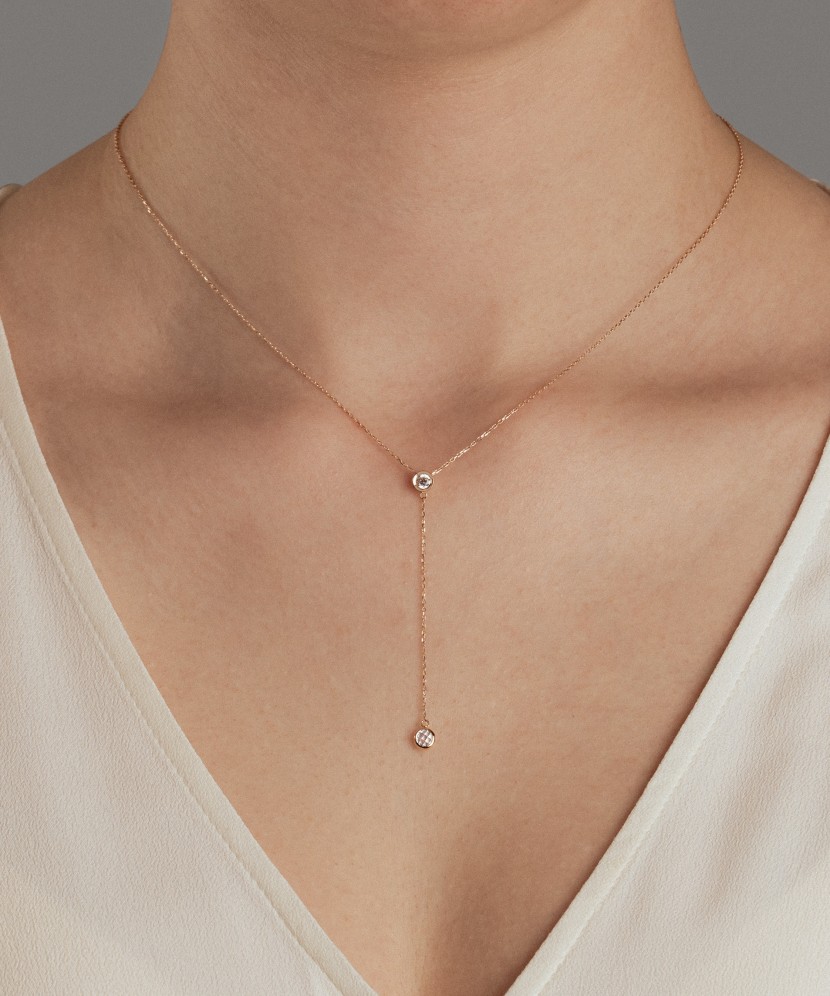 Zelta ķēdīte ar cirkonija piekariņu