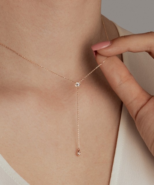 Zelta ķēdīte ar cirkonija piekariņu