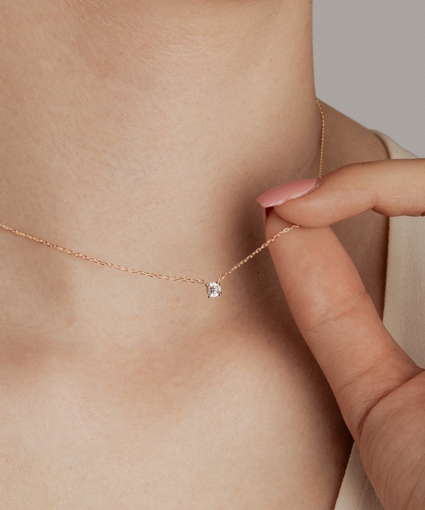 Zelta ķēdīte ar cirkonija piekariņu