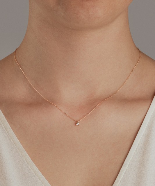 Zelta ķēdīte ar cirkonija piekariņu