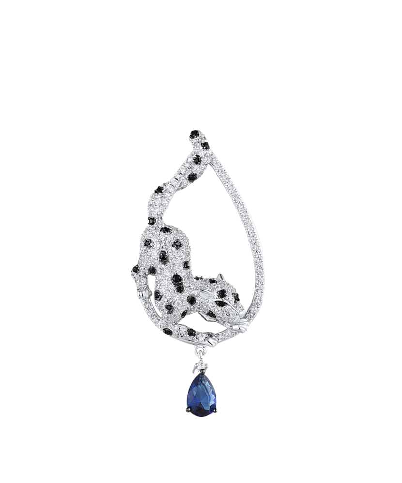 Sudraba kulons ar spineļiem un cirkoniem