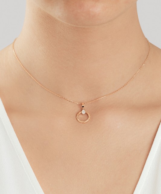 Zelta piekariņš ar cirkoniju