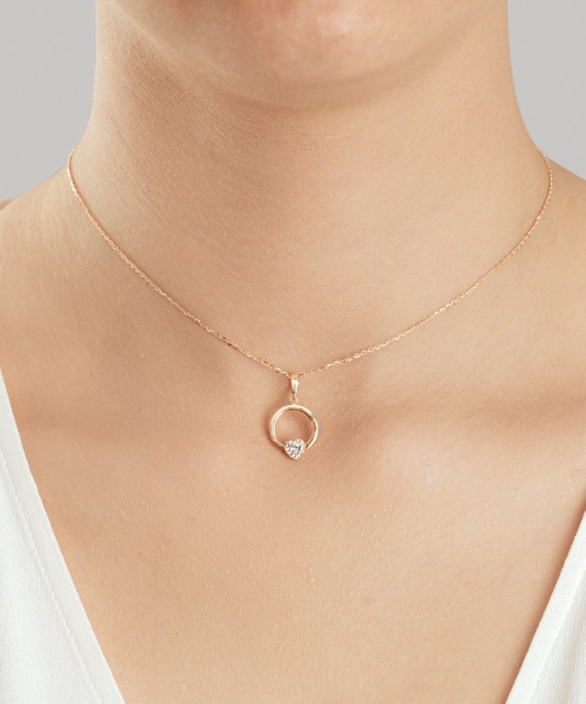 Zelta piekariņš ar cirkoniju