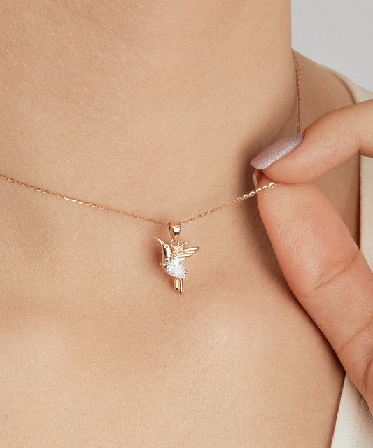 Zelta piekariņš ar cirkoniju "kolibri"