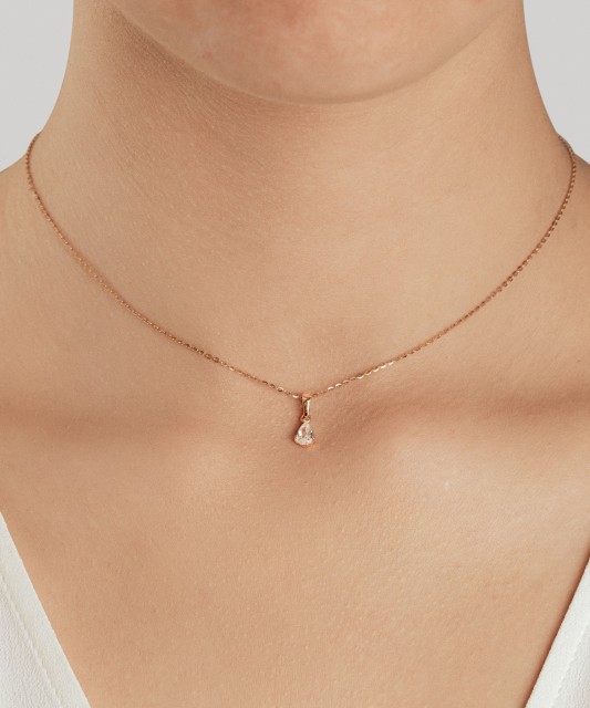 Zelta piekariņš ar cirkonijiem