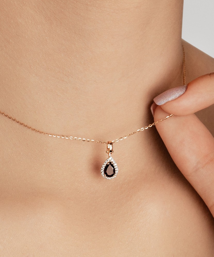 Zelta piekariņš ar cirkonijiem