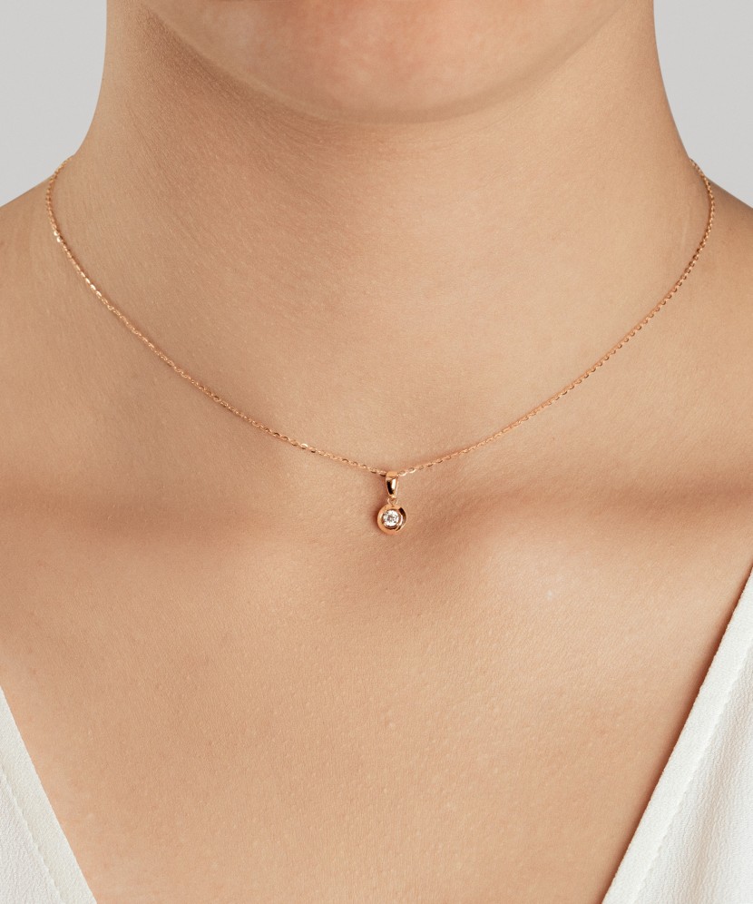 Zelta piekariņš ar cirkonijiem