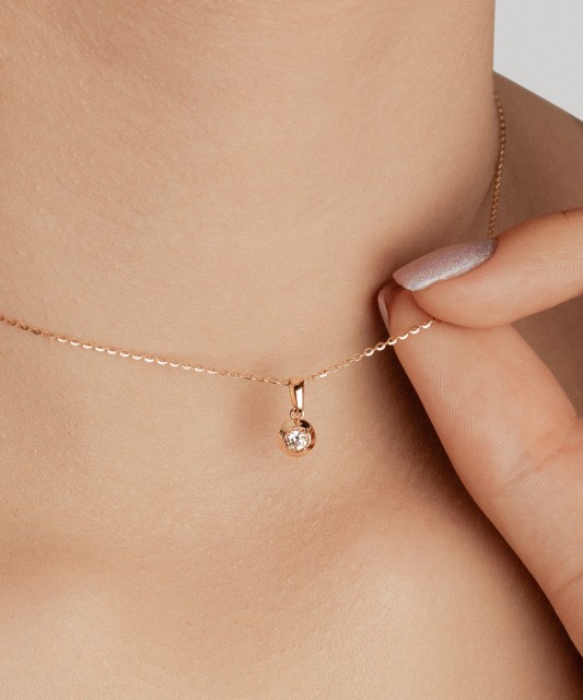 Zelta piekariņš ar cirkonijiem