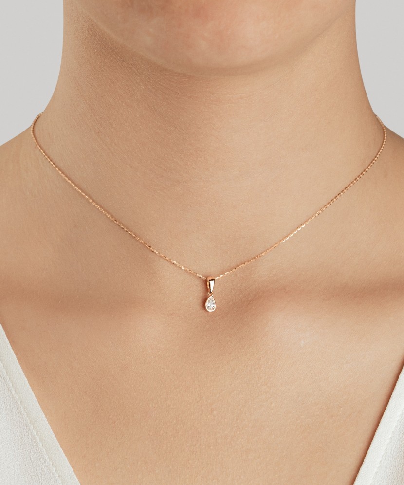 Zelta piekariņš ar cirkonijiem