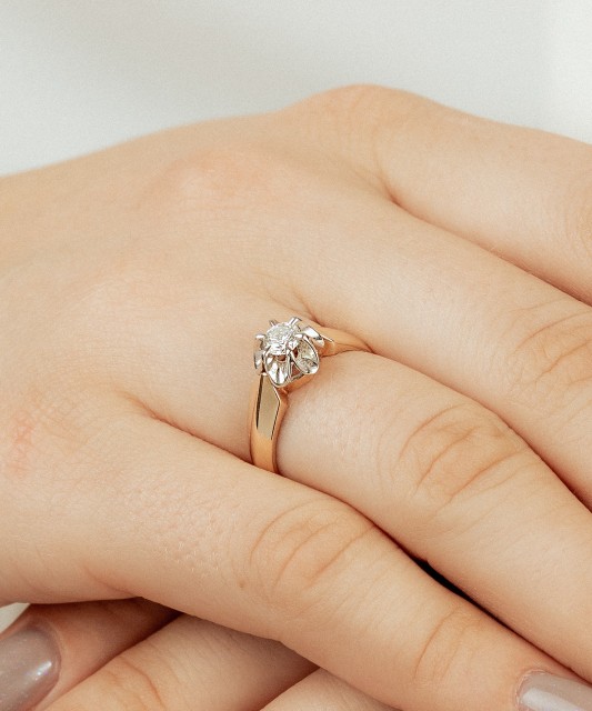 Zelta gredzens ar briljantu - Goldinga