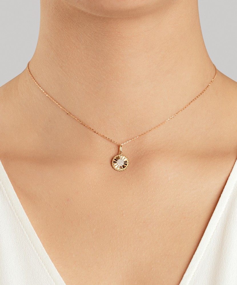 Dzeltena Zelta Kulons Ar Dimantiem