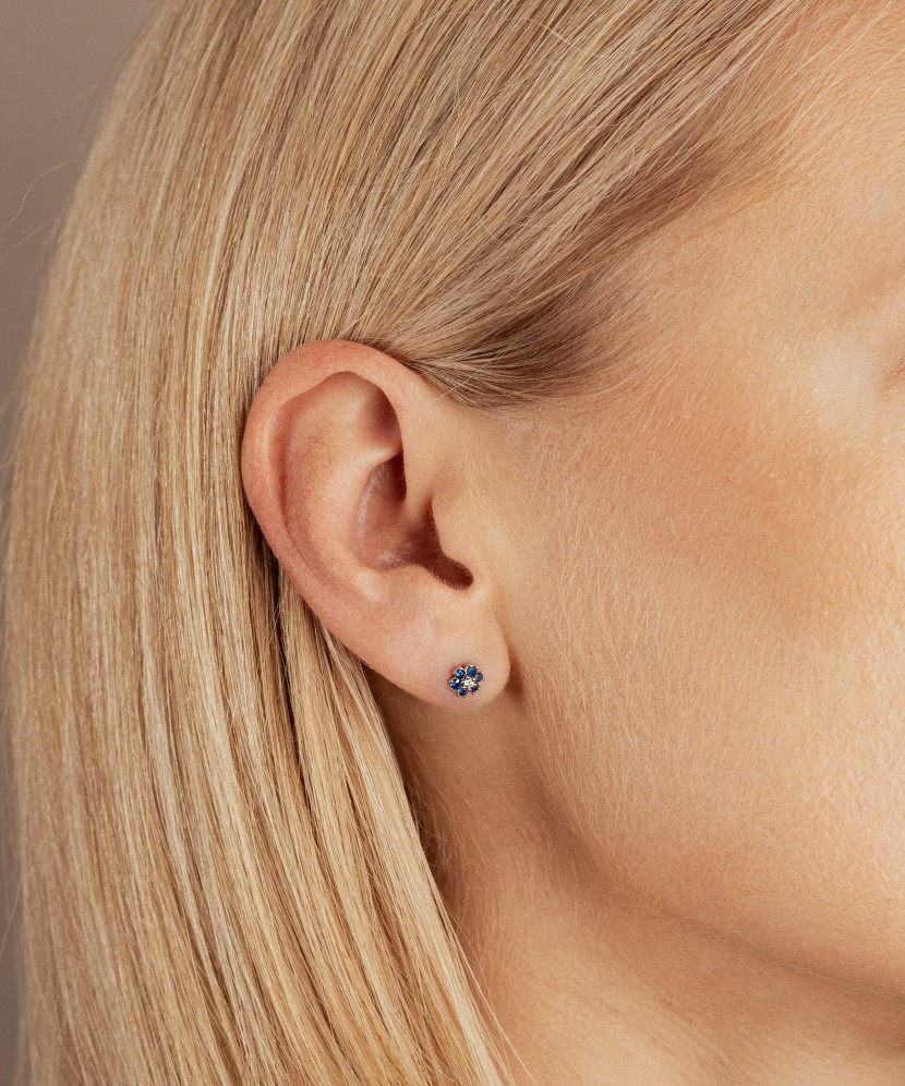 Baltā zelta auskari ar safīriem un briljantiem